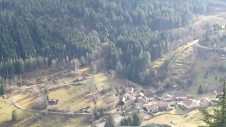 Vue depuis Les roches du Valtin - sublime! A 20 minutes à pied (mais cela grimpe :-) ) Les roches du Valtin